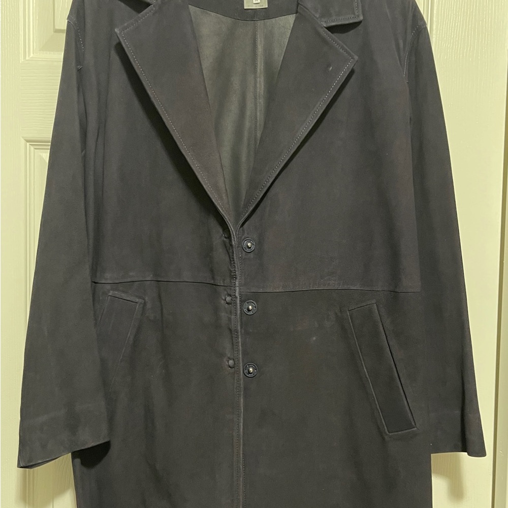 Gerard Darel Navy Gemma Suede Trench Coat with Mid-Thigh Length and Relaxed Fit - Picture 7 of 16